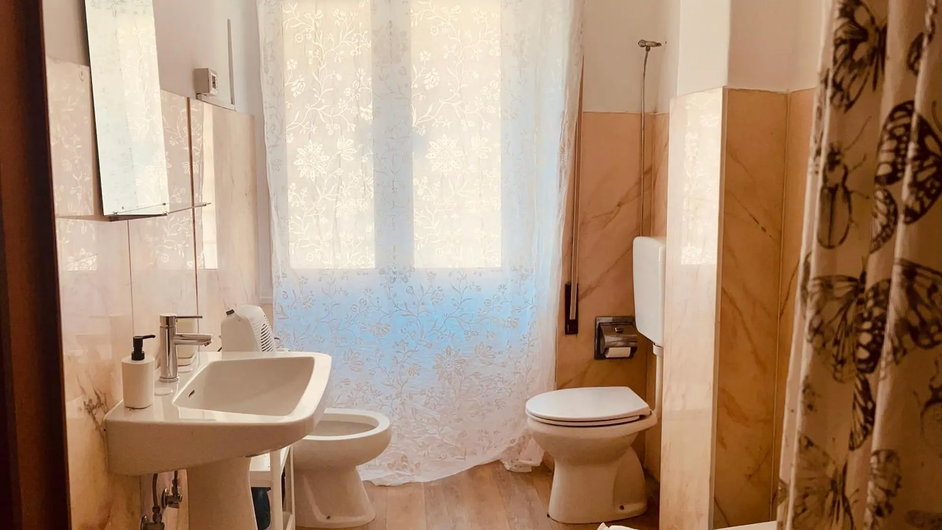 Гостевой дом Отель A Casa Di Bi Рим